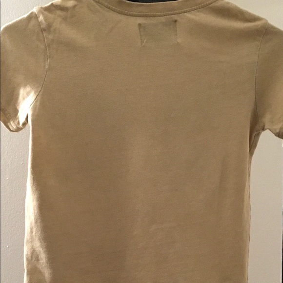 Akademiks Boys Shirt Tan with Logo & Wings Size 6 - Picture 3 of 5